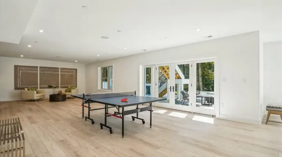 11318 Cushman Road North, Bethesda, Maryland, 20852, United States, 6 Rooms Rooms,8 BathroomsBathrooms,Residential,For Sale,11318 Cushman Road North,1843479