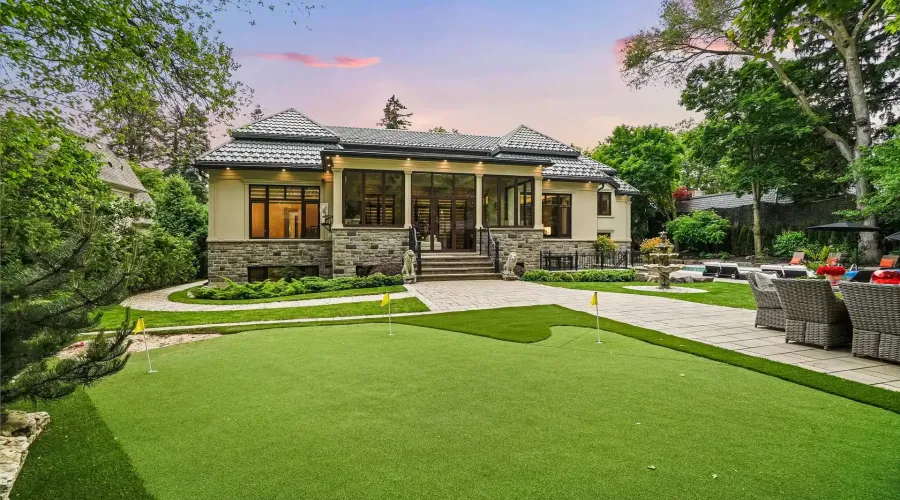 539 Old Poplar Row, Mississauga, Ontario, L5J 2N9, Canada, 5 Bedrooms Bedrooms, ,7 BathroomsBathrooms,Residential,For Sale,Old Poplar Row,1843480