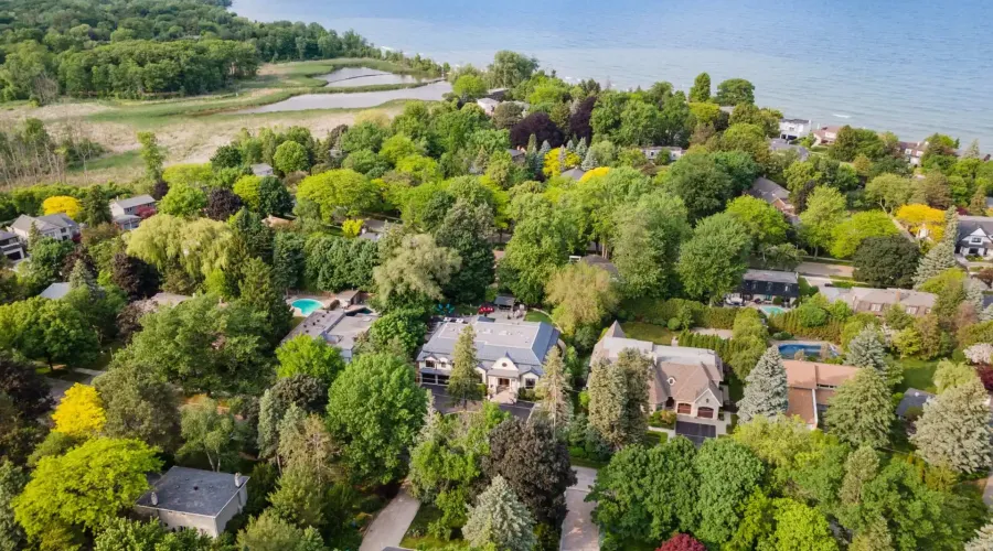 539 Old Poplar Row, Mississauga, Ontario, L5J 2N9, Canada, 5 Bedrooms Bedrooms, ,7 BathroomsBathrooms,Residential,For Sale,Old Poplar Row,1843480