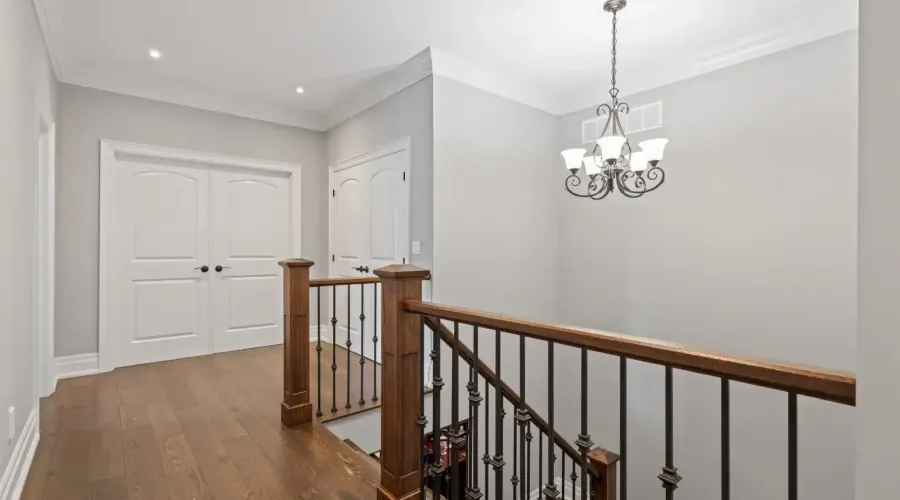 1487 Myron Drive, Mississauga, Ontario, L5E 2N5, Canada, 4 Bedrooms Bedrooms, ,6 BathroomsBathrooms,Residential,For Sale,Myron Drive,1843481