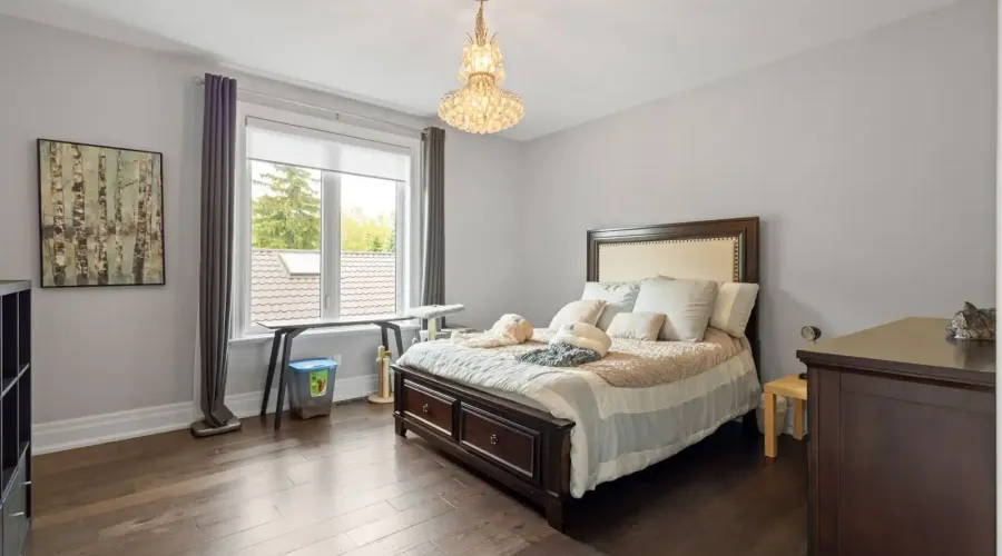 1487 Myron Drive, Mississauga, Ontario, L5E 2N5, Canada, 4 Bedrooms Bedrooms, ,6 BathroomsBathrooms,Residential,For Sale,Myron Drive,1843481