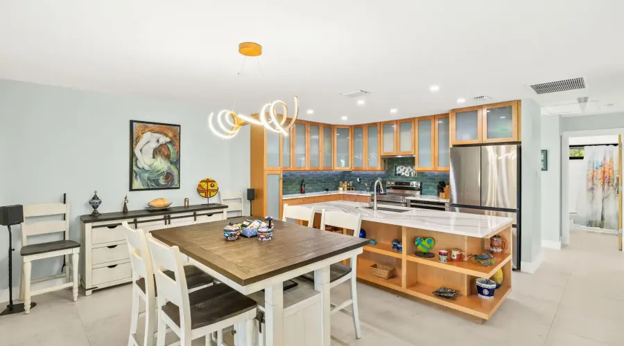 771 Rabbit Rd, Sanibel, Florida, 33957, United States, 2 Bedrooms Bedrooms, 8 Rooms Rooms,2 BathroomsBathrooms,Residential,For Sale,Rabbit,1850631