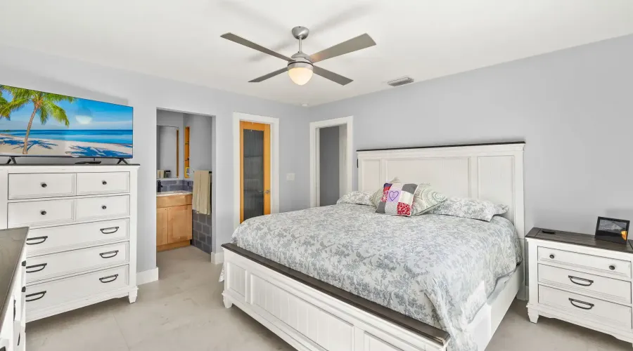 771 Rabbit Rd, Sanibel, Florida, 33957, United States, 2 Bedrooms Bedrooms, 8 Rooms Rooms,2 BathroomsBathrooms,Residential,For Sale,Rabbit,1850631
