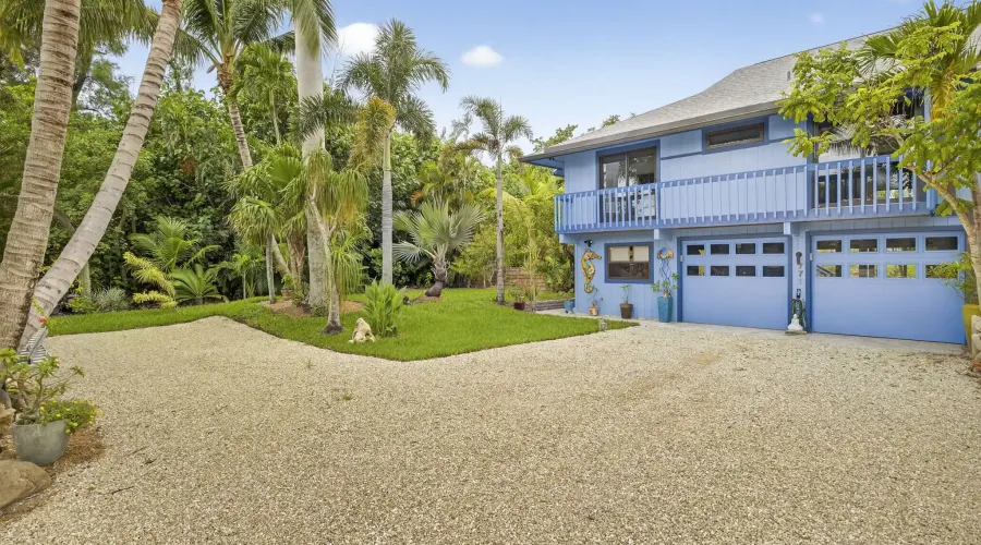 771 Rabbit Rd, Sanibel, Florida, 33957, United States, 2 Bedrooms Bedrooms, 8 Rooms Rooms,2 BathroomsBathrooms,Residential,For Sale,Rabbit,1850631