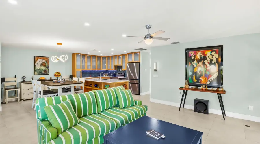 771 Rabbit Rd, Sanibel, Florida, 33957, United States, 2 Bedrooms Bedrooms, 8 Rooms Rooms,2 BathroomsBathrooms,Residential,For Sale,Rabbit,1850631