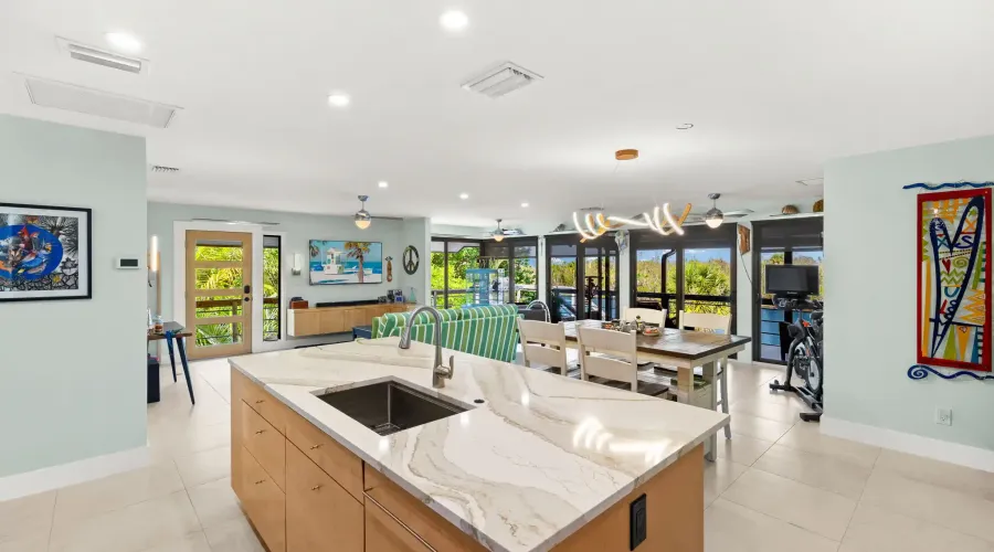 771 Rabbit Rd, Sanibel, Florida, 33957, United States, 2 Bedrooms Bedrooms, 8 Rooms Rooms,2 BathroomsBathrooms,Residential,For Sale,Rabbit,1850631