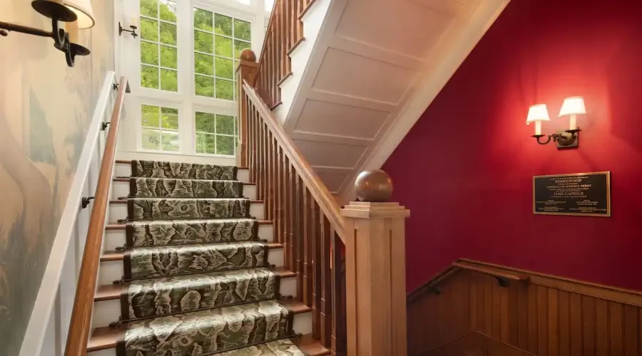Address not available!, 12 Rooms Rooms,5 BathroomsBathrooms,Residential,For Sale,East,1850679