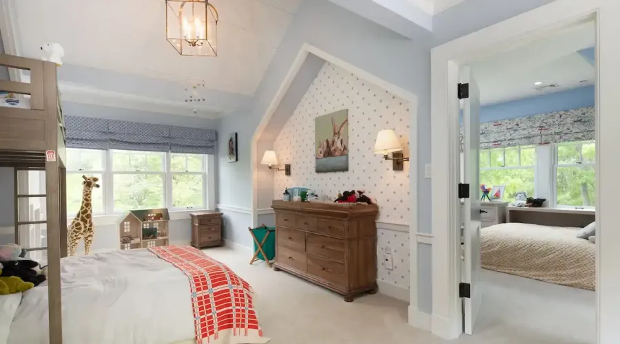 Address not available!, 12 Rooms Rooms,5 BathroomsBathrooms,Residential,For Sale,East,1850679