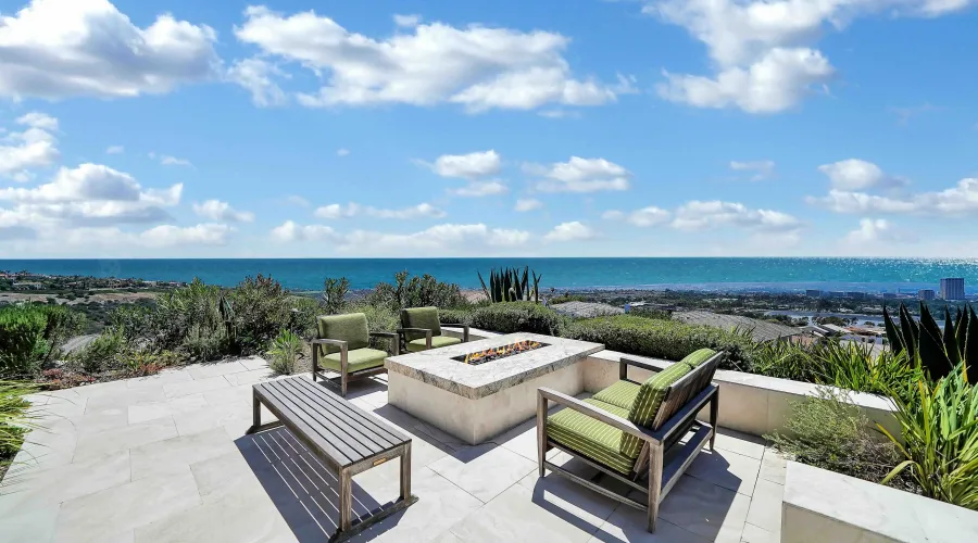 9 Jade Cove, Corona Del Mar, California, 92625, United States, 5 Bedrooms Bedrooms, ,6 BathroomsBathrooms,Residential,For Sale, 9 Jade Cove,1858352