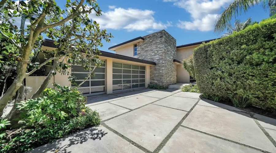 9 Jade Cove, Corona Del Mar, California, 92625, United States, 5 Bedrooms Bedrooms, ,6 BathroomsBathrooms,Residential,For Sale, 9 Jade Cove,1858352