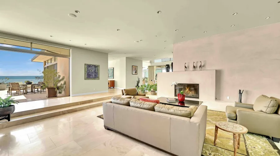 9 Jade Cove, Corona Del Mar, California, 92625, United States, 5 Bedrooms Bedrooms, ,6 BathroomsBathrooms,Residential,For Sale, 9 Jade Cove,1858352