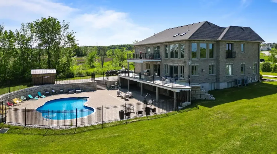 119 Ishwar Drive, Georgian Bluffs, Ontario, N0H 1S0, Canada, 4 Bedrooms Bedrooms, ,7 BathroomsBathrooms,Residential,For Sale,Ishwar Drive,1860336