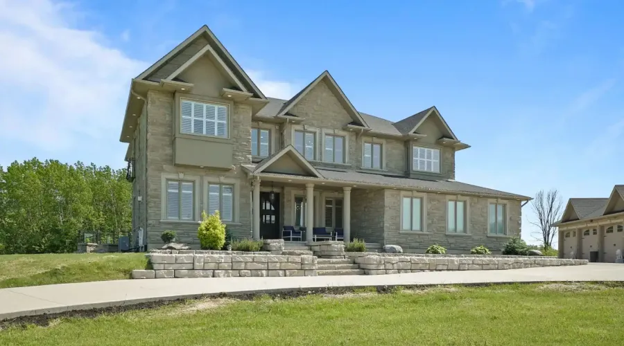 119 Ishwar Drive, Georgian Bluffs, Ontario, N0H 1S0, Canada, 4 Bedrooms Bedrooms, ,7 BathroomsBathrooms,Residential,For Sale,Ishwar Drive,1860336