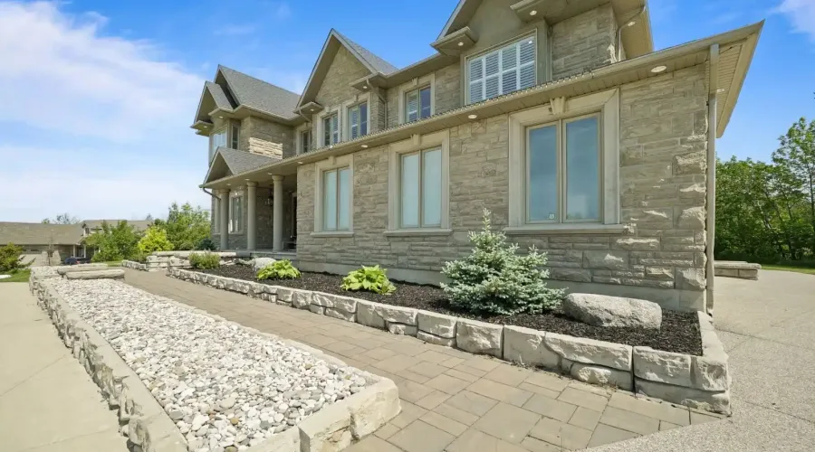 119 Ishwar Drive, Georgian Bluffs, Ontario, N0H 1S0, Canada, 4 Bedrooms Bedrooms, ,7 BathroomsBathrooms,Residential,For Sale,Ishwar Drive,1860336