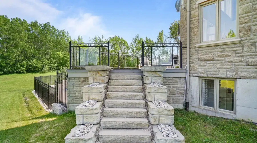 119 Ishwar Drive, Georgian Bluffs, Ontario, N0H 1S0, Canada, 4 Bedrooms Bedrooms, ,7 BathroomsBathrooms,Residential,For Sale,Ishwar Drive,1860336