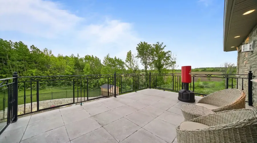 119 Ishwar Drive, Georgian Bluffs, Ontario, N0H 1S0, Canada, 4 Bedrooms Bedrooms, ,7 BathroomsBathrooms,Residential,For Sale,Ishwar Drive,1860336