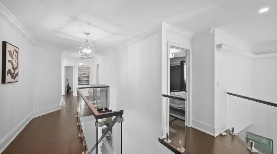 956 Sombrero Way, Mississauga, Ontario, L5W 1S9, Canada, 4 Bedrooms Bedrooms, ,5 BathroomsBathrooms,Residential,For Sale,Sombrero Way,1860337