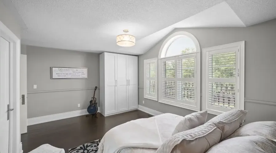 956 Sombrero Way, Mississauga, Ontario, L5W 1S9, Canada, 4 Bedrooms Bedrooms, ,5 BathroomsBathrooms,Residential,For Sale,Sombrero Way,1860337