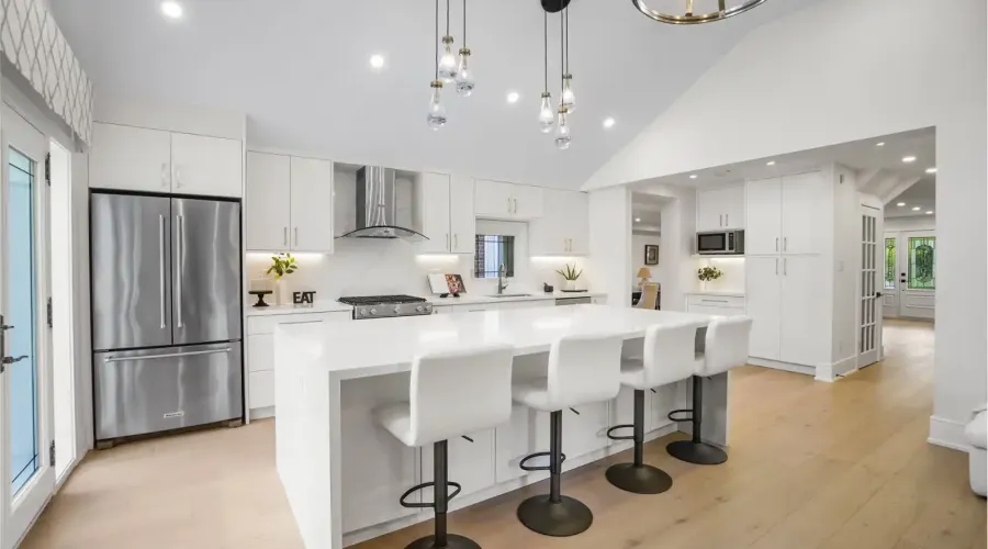 1882 Sherwood Forrest Circle, Mississauga, Ontario, L5K 2E7, Canada, 5 Bedrooms Bedrooms, ,5 BathroomsBathrooms,Residential,For Sale,Sherwood Forrest Circle,1860338