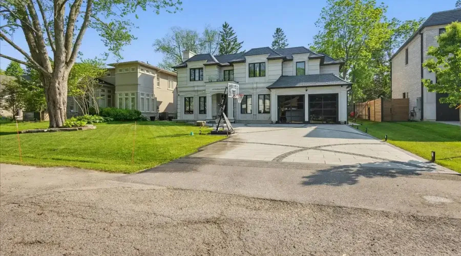 170 Woodhaven Park Drive, Oakville, Ontario, L6L 4K6, Canada, 4 Bedrooms Bedrooms, ,6 BathroomsBathrooms,Residential,For Sale,Woodhaven Park Drive,1862922