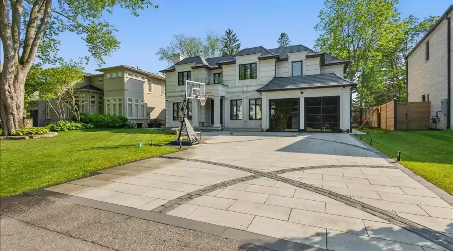 170 Woodhaven Park Drive, Oakville, Ontario, L6L 4K6, Canada, 4 Bedrooms Bedrooms, ,6 BathroomsBathrooms,Residential,For Sale,Woodhaven Park Drive,1862922