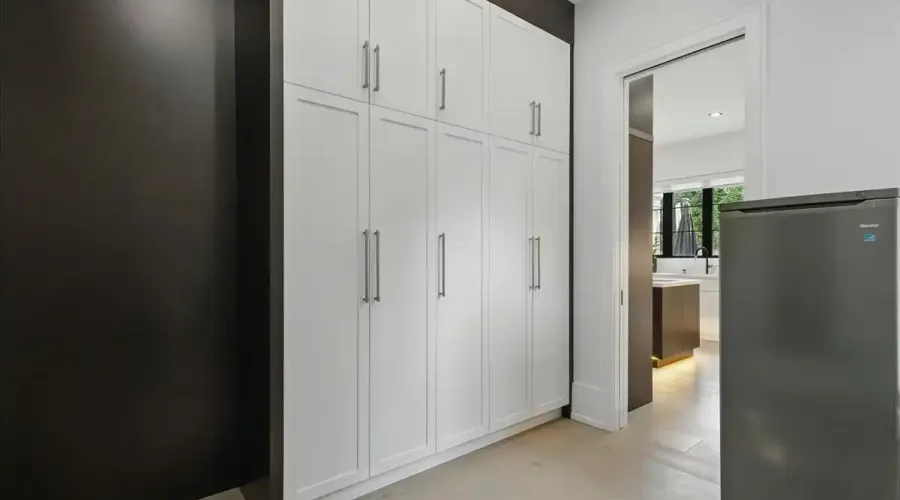 170 Woodhaven Park Drive, Oakville, Ontario, L6L 4K6, Canada, 4 Bedrooms Bedrooms, ,6 BathroomsBathrooms,Residential,For Sale,Woodhaven Park Drive,1862922