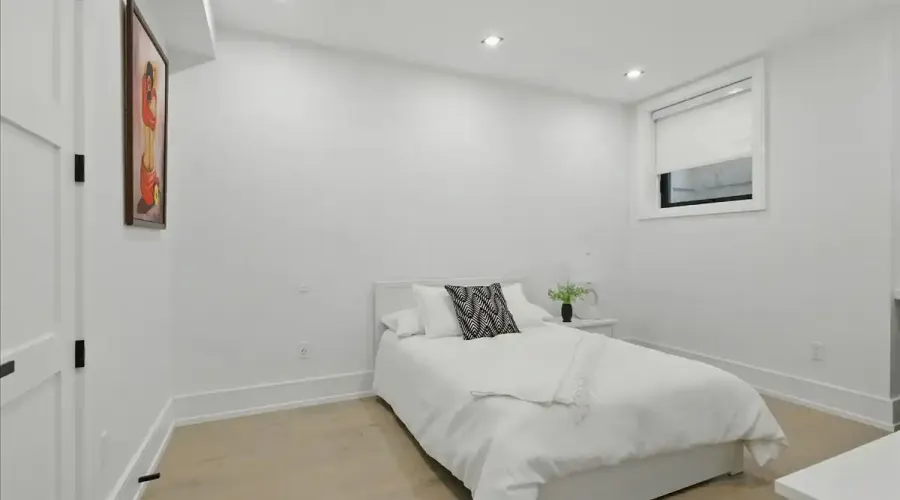 170 Woodhaven Park Drive, Oakville, Ontario, L6L 4K6, Canada, 4 Bedrooms Bedrooms, ,6 BathroomsBathrooms,Residential,For Sale,Woodhaven Park Drive,1862922