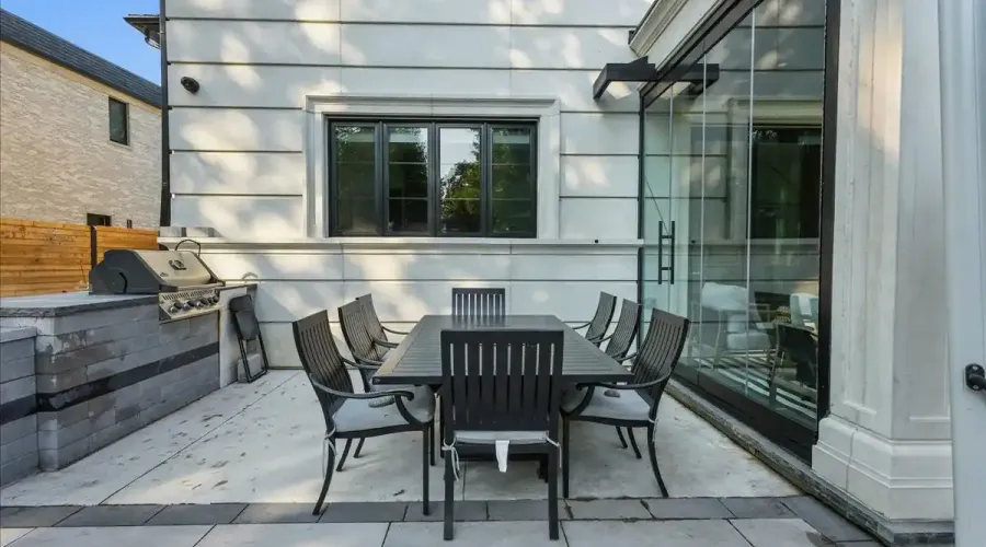 170 Woodhaven Park Drive, Oakville, Ontario, L6L 4K6, Canada, 4 Bedrooms Bedrooms, ,6 BathroomsBathrooms,Residential,For Sale,Woodhaven Park Drive,1862922