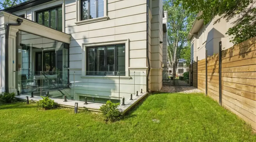 170 Woodhaven Park Drive, Oakville, Ontario, L6L 4K6, Canada, 4 Bedrooms Bedrooms, ,6 BathroomsBathrooms,Residential,For Sale,Woodhaven Park Drive,1862922