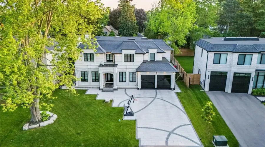 170 Woodhaven Park Drive, Oakville, Ontario, L6L 4K6, Canada, 4 Bedrooms Bedrooms, ,6 BathroomsBathrooms,Residential,For Sale,Woodhaven Park Drive,1862922