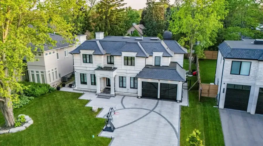 170 Woodhaven Park Drive, Oakville, Ontario, L6L 4K6, Canada, 4 Bedrooms Bedrooms, ,6 BathroomsBathrooms,Residential,For Sale,Woodhaven Park Drive,1862922