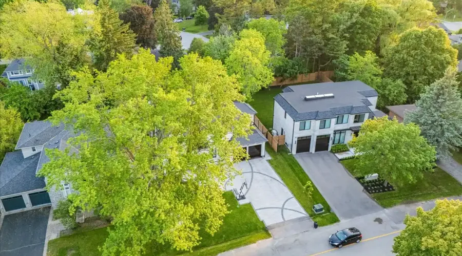 170 Woodhaven Park Drive, Oakville, Ontario, L6L 4K6, Canada, 4 Bedrooms Bedrooms, ,6 BathroomsBathrooms,Residential,For Sale,Woodhaven Park Drive,1862922