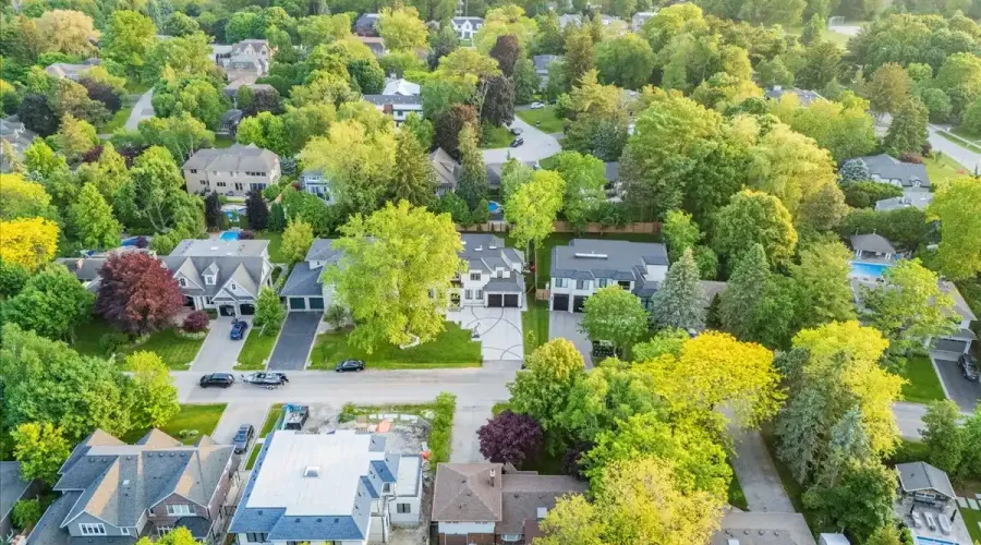 170 Woodhaven Park Drive, Oakville, Ontario, L6L 4K6, Canada, 4 Bedrooms Bedrooms, ,6 BathroomsBathrooms,Residential,For Sale,Woodhaven Park Drive,1862922