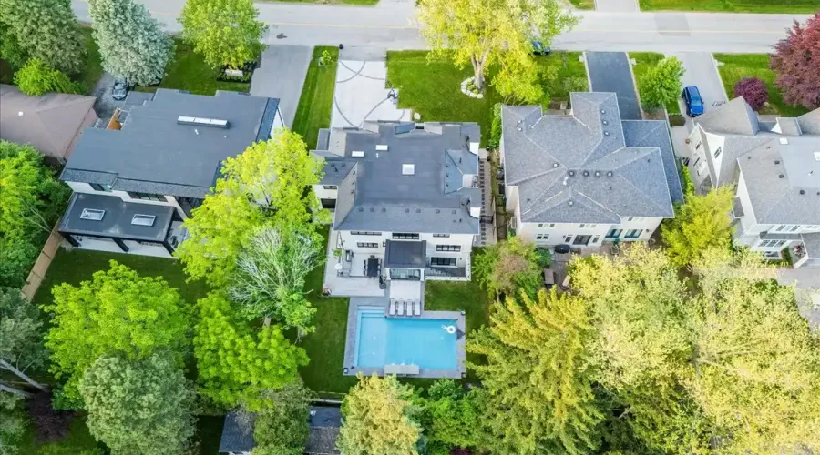 170 Woodhaven Park Drive, Oakville, Ontario, L6L 4K6, Canada, 4 Bedrooms Bedrooms, ,6 BathroomsBathrooms,Residential,For Sale,Woodhaven Park Drive,1862922