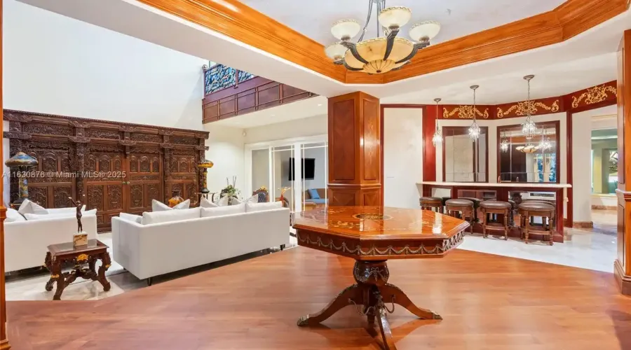 2941 Paddock Ln, Weston, Florida, 33331, United States, 7 Bedrooms Bedrooms, ,8 BathroomsBathrooms,Single family home,For Sale,Paddock Ln,1867905