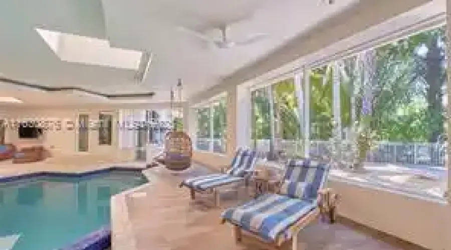 2941 Paddock Ln, Weston, Florida, 33331, United States, 7 Bedrooms Bedrooms, ,8 BathroomsBathrooms,Single family home,For Sale,Paddock Ln,1867905