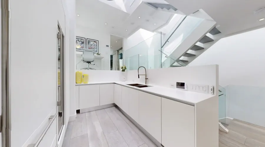 41 Berryman St, Toronto, Ontario, Canada, 3 Bedrooms Bedrooms, ,3 BathroomsBathrooms,Residential,For Sale,Berryman,1867944