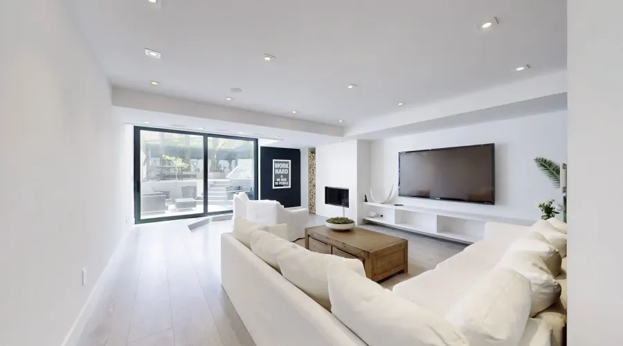 41 Berryman St, Toronto, Ontario, Canada, 3 Bedrooms Bedrooms, ,3 BathroomsBathrooms,Residential,For Sale,Berryman,1867944