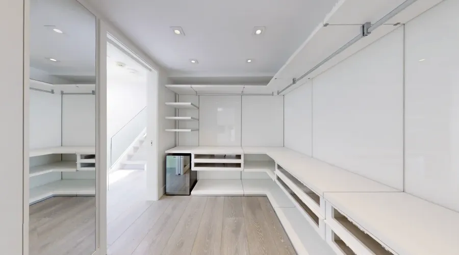 41 Berryman St, Toronto, Ontario, Canada, 3 Bedrooms Bedrooms, ,3 BathroomsBathrooms,Residential,For Sale,Berryman,1867944