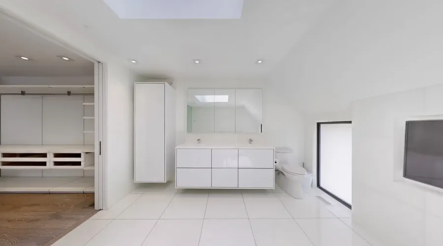 41 Berryman St, Toronto, Ontario, Canada, 3 Bedrooms Bedrooms, ,3 BathroomsBathrooms,Residential,For Sale,Berryman,1867944