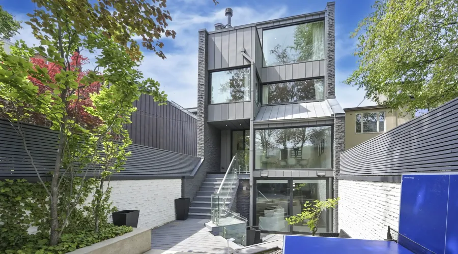 41 Berryman St, Toronto, Ontario, Canada, 3 Bedrooms Bedrooms, ,3 BathroomsBathrooms,Residential,For Sale,Berryman,1867944