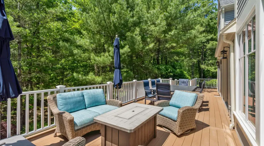 1 Crooked Lane, Manchester, Massachusetts, 01944, United States, 5 Bedrooms Bedrooms, 12 Rooms Rooms,4 BathroomsBathrooms,Residential,For Sale,Crooked,1867945