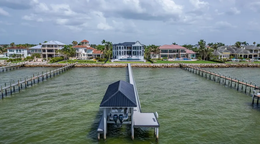 6526 Surfside Blvd, Apollo Beach, Florida, United States, 7 Bedrooms Bedrooms, 27 Rooms Rooms,6 BathroomsBathrooms,Residential,For Sale,Surfside Blvd,3,1868158