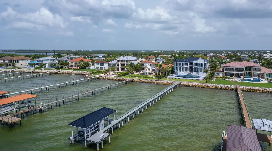 6526 Surfside Blvd, Apollo Beach, Florida, United States, 7 Bedrooms Bedrooms, 27 Rooms Rooms,6 BathroomsBathrooms,Residential,For Sale,Surfside Blvd,3,1868158