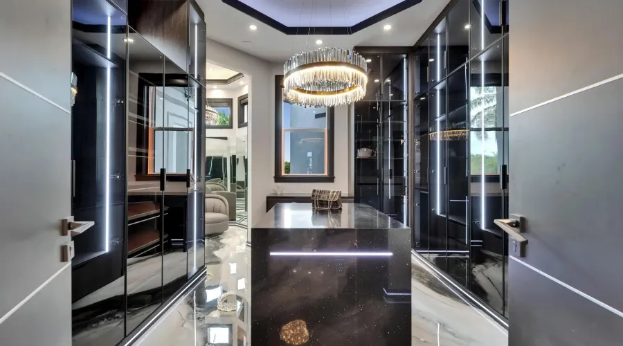 6526 Surfside Blvd, Apollo Beach, Florida, United States, 7 Bedrooms Bedrooms, 27 Rooms Rooms,6 BathroomsBathrooms,Residential,For Sale,Surfside Blvd,3,1868158
