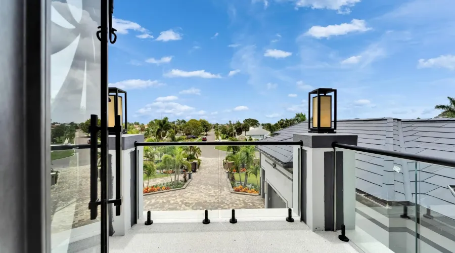 6526 Surfside Blvd, Apollo Beach, Florida, United States, 7 Bedrooms Bedrooms, 27 Rooms Rooms,6 BathroomsBathrooms,Residential,For Sale,Surfside Blvd,3,1868158