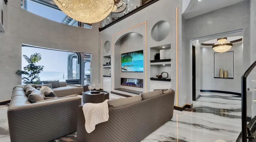 6526 Surfside Blvd, Apollo Beach, Florida, United States, 7 Bedrooms Bedrooms, 27 Rooms Rooms,6 BathroomsBathrooms,Residential,For Sale,Surfside Blvd,3,1868158
