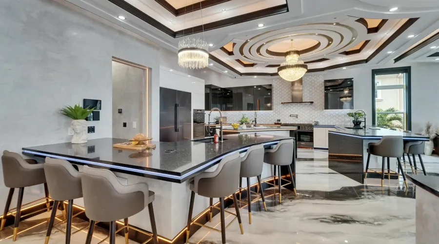 6526 Surfside Blvd, Apollo Beach, Florida, United States, 7 Bedrooms Bedrooms, 27 Rooms Rooms,6 BathroomsBathrooms,Residential,For Sale,Surfside Blvd,3,1868158