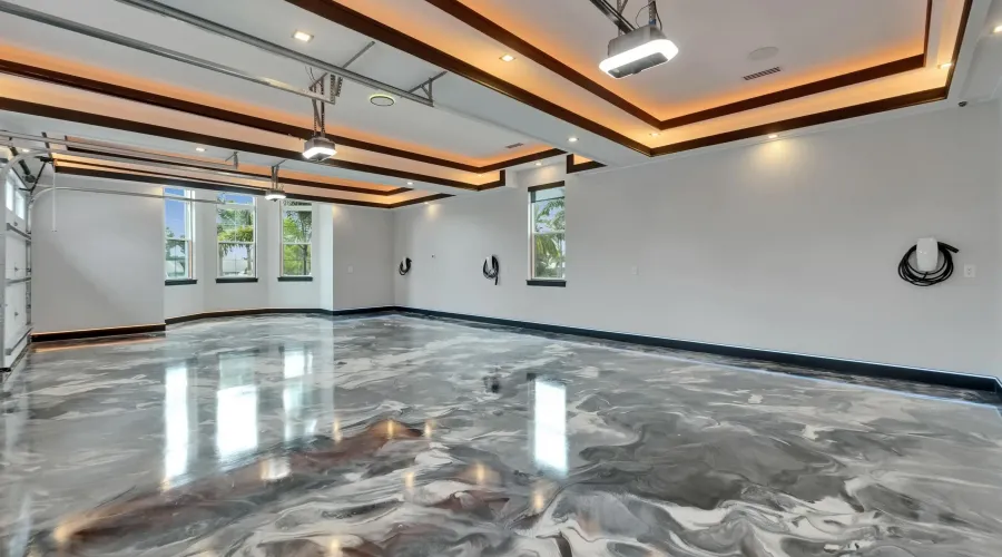 6526 Surfside Blvd, Apollo Beach, Florida, United States, 7 Bedrooms Bedrooms, 27 Rooms Rooms,6 BathroomsBathrooms,Residential,For Sale,Surfside Blvd,3,1868158