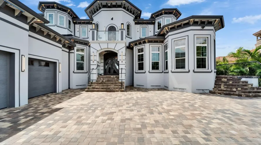 6526 Surfside Blvd, Apollo Beach, Florida, United States, 7 Bedrooms Bedrooms, 27 Rooms Rooms,6 BathroomsBathrooms,Residential,For Sale,Surfside Blvd,3,1868158